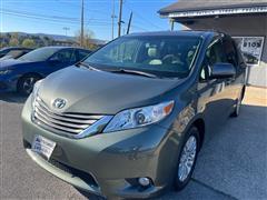 2011 Toyota Sienna 