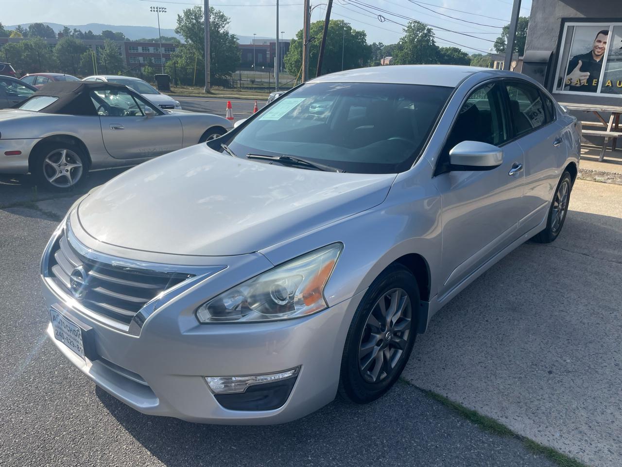 Nissan Altima 2.5 SV 2015