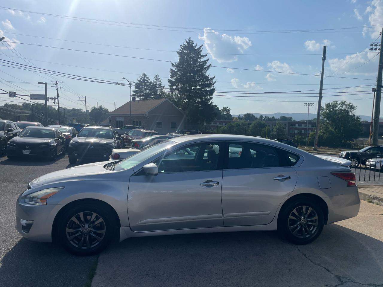 Nissan Altima 2.5 SV 2015