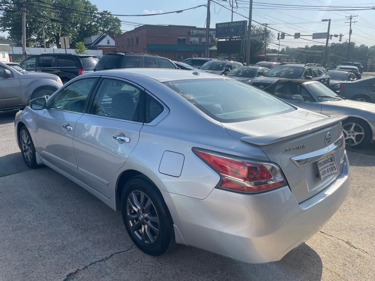 Nissan Altima 2.5 SV 2015
