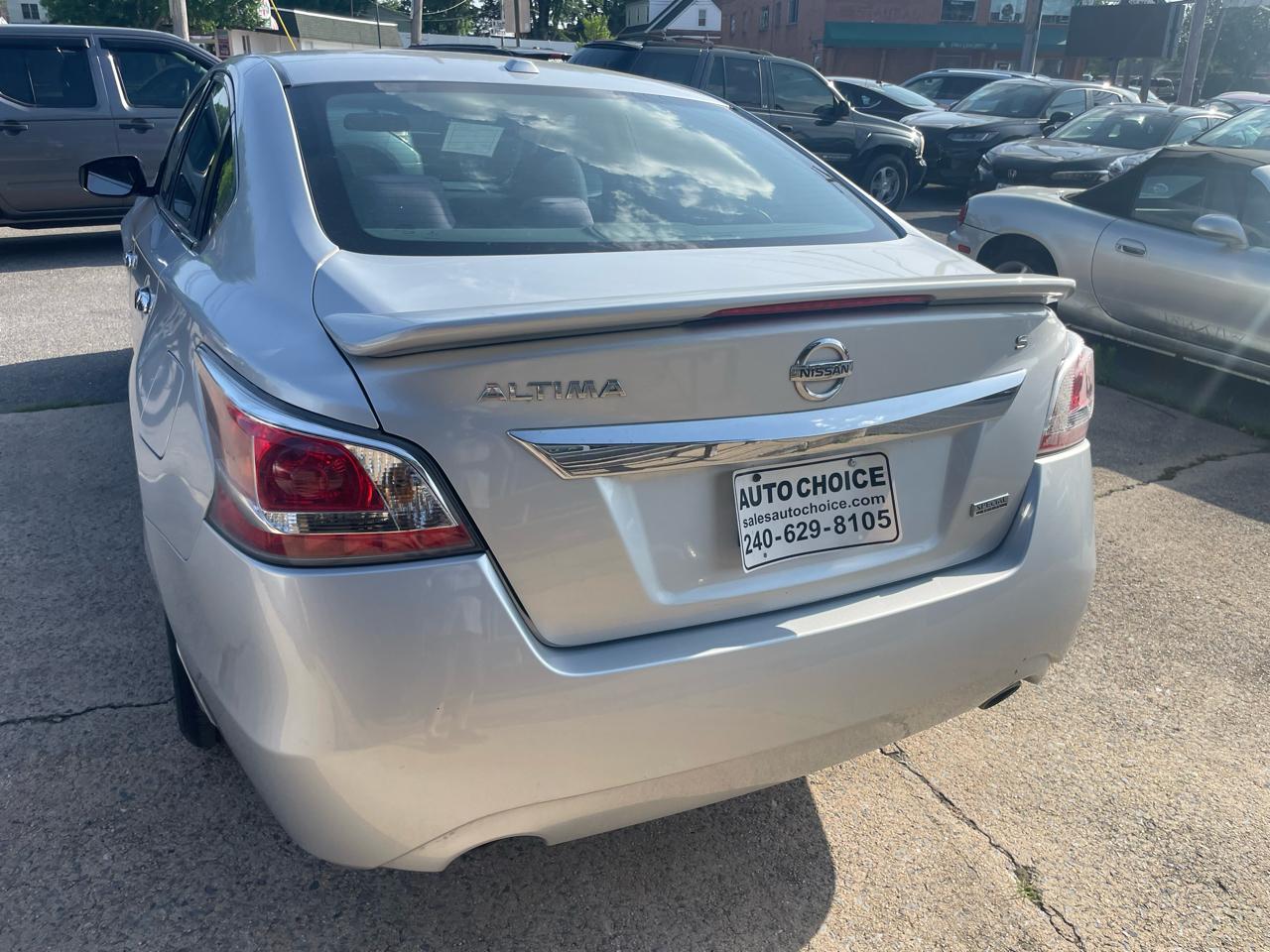 Nissan Altima 2.5 SV 2015