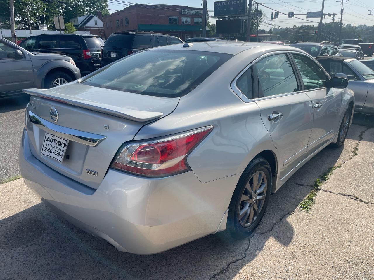 Nissan Altima 2.5 SV 2015