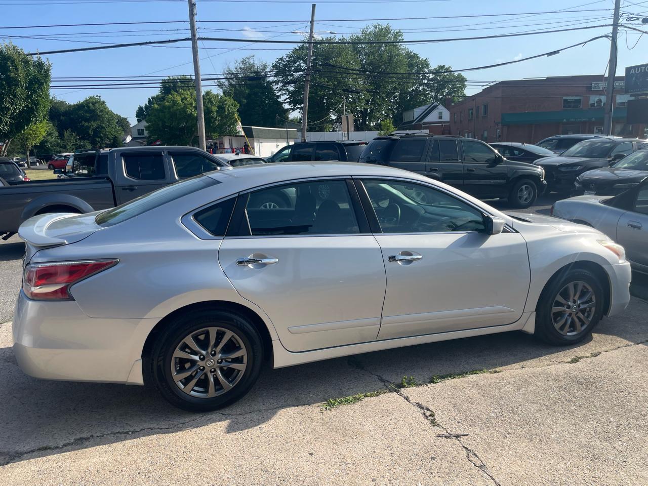 Nissan Altima 2.5 SV 2015
