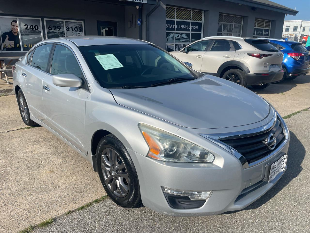 Nissan Altima 2.5 SV 2015