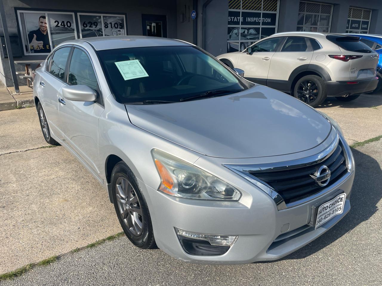 Nissan Altima 2.5 SV 2015