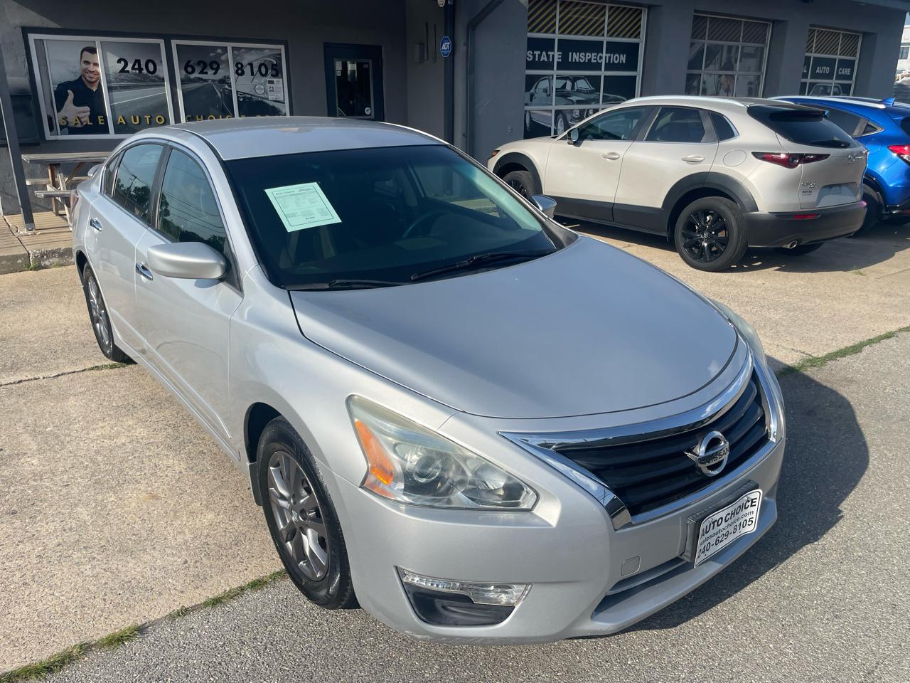 Nissan Altima 2.5 SV 2015