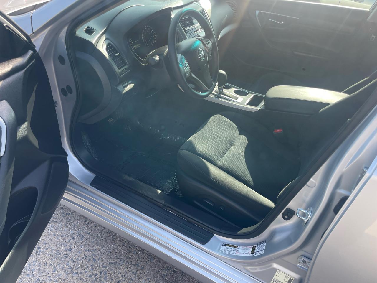 Nissan Altima 2.5 SV 2015