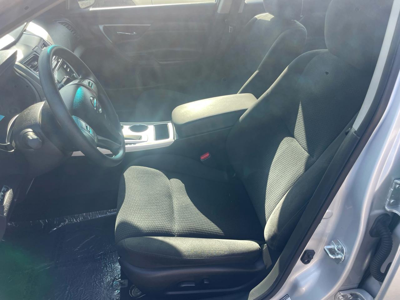 Nissan Altima 2.5 SV 2015