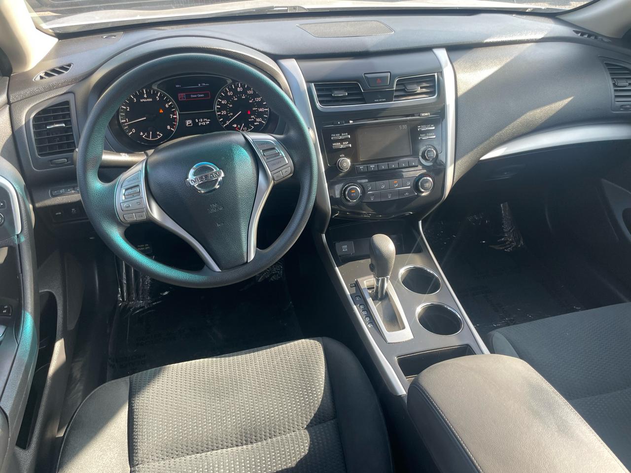 Nissan Altima 2.5 SV 2015