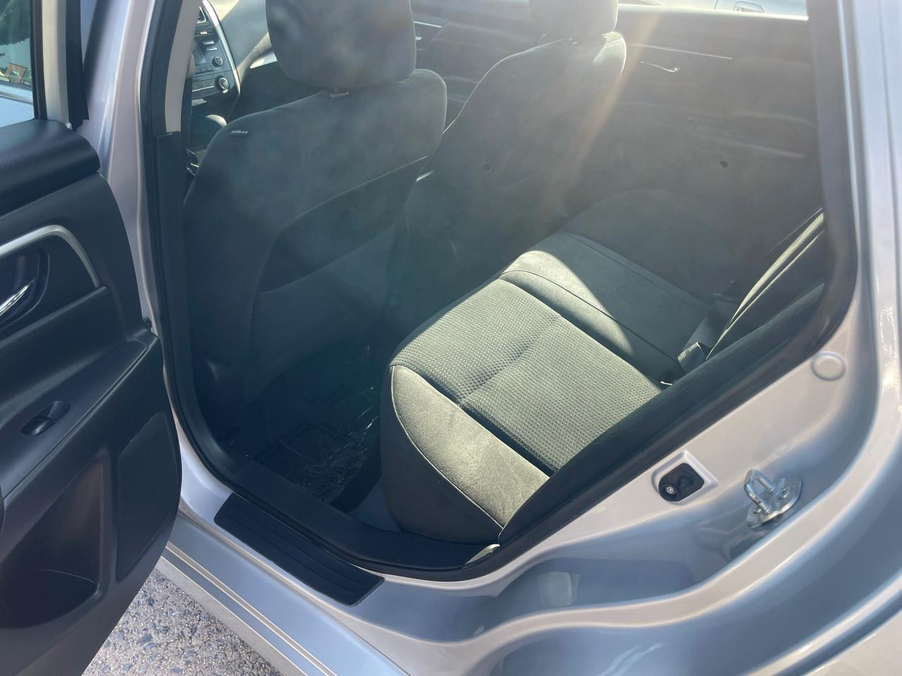 Nissan Altima 2.5 SV 2015