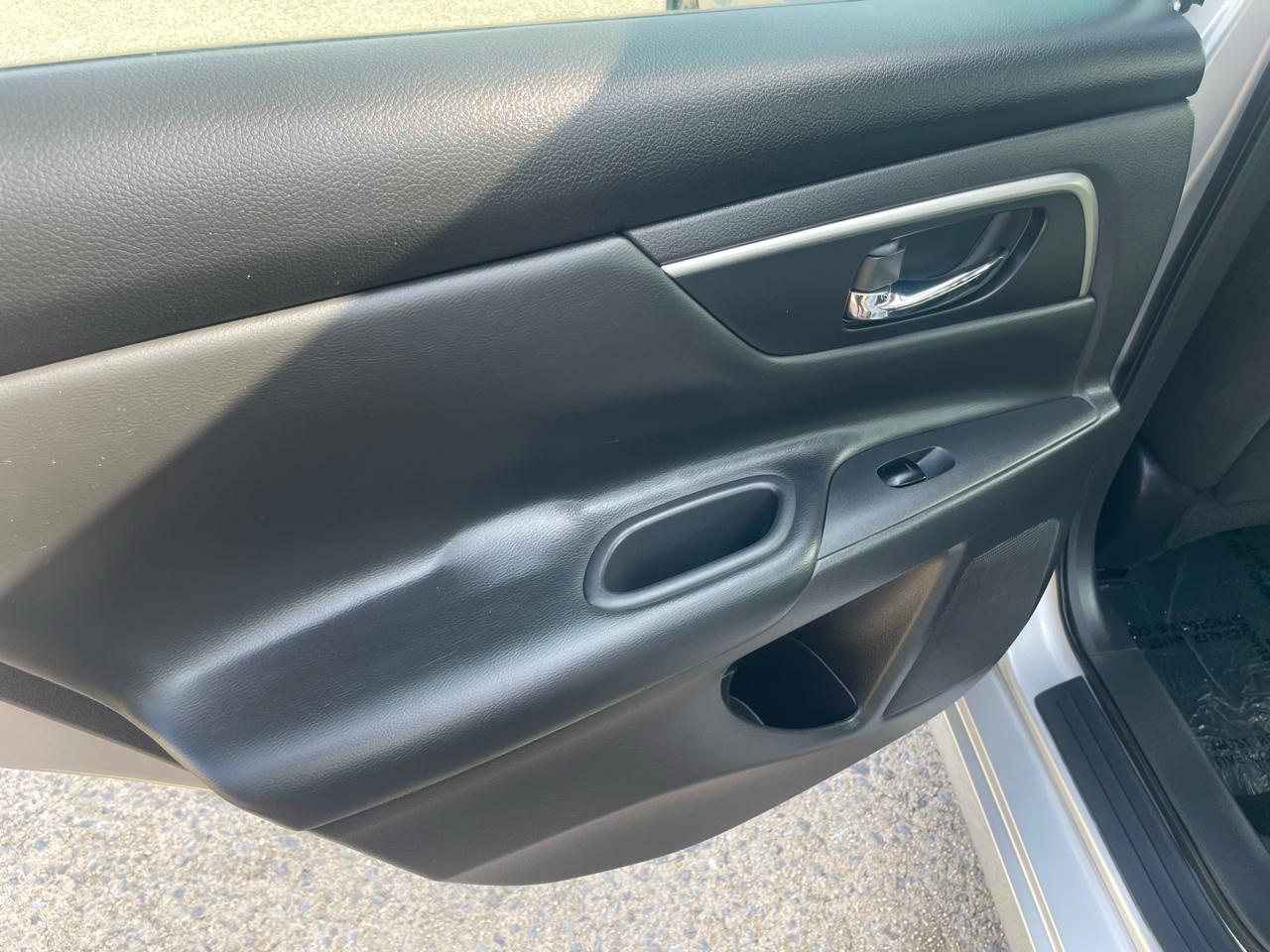 Nissan Altima 2.5 SV 2015