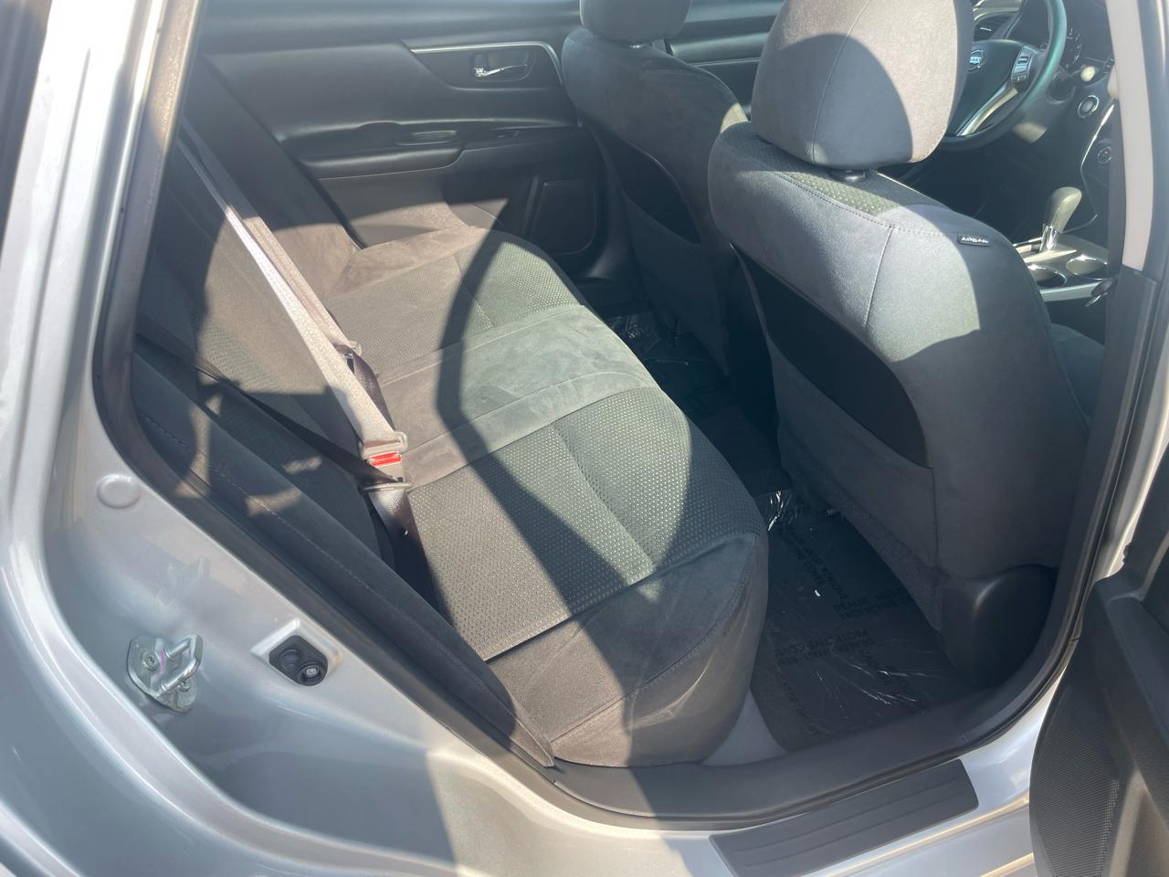 Nissan Altima 2.5 SV 2015