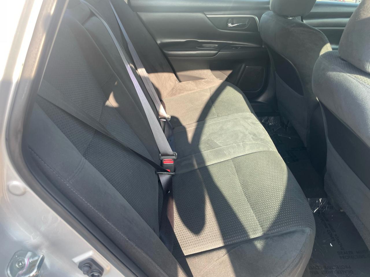 Nissan Altima 2.5 SV 2015