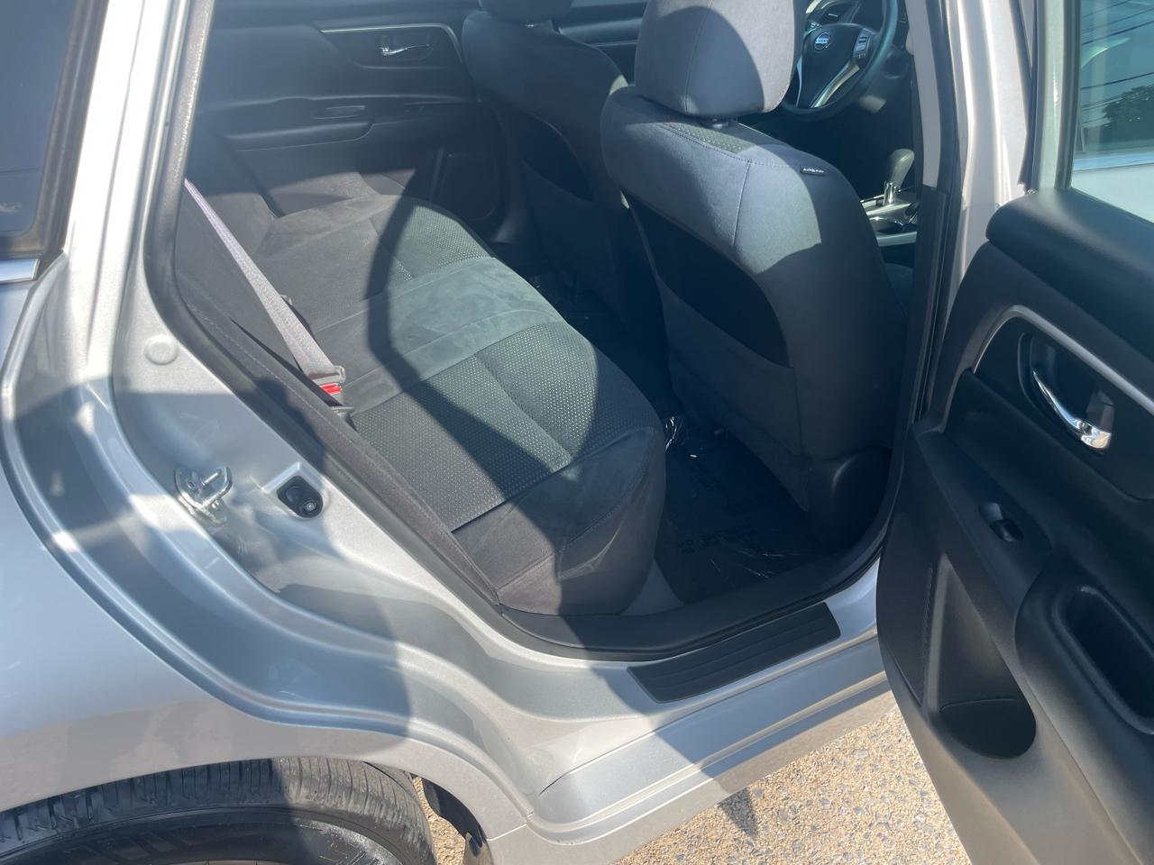 Nissan Altima 2.5 SV 2015
