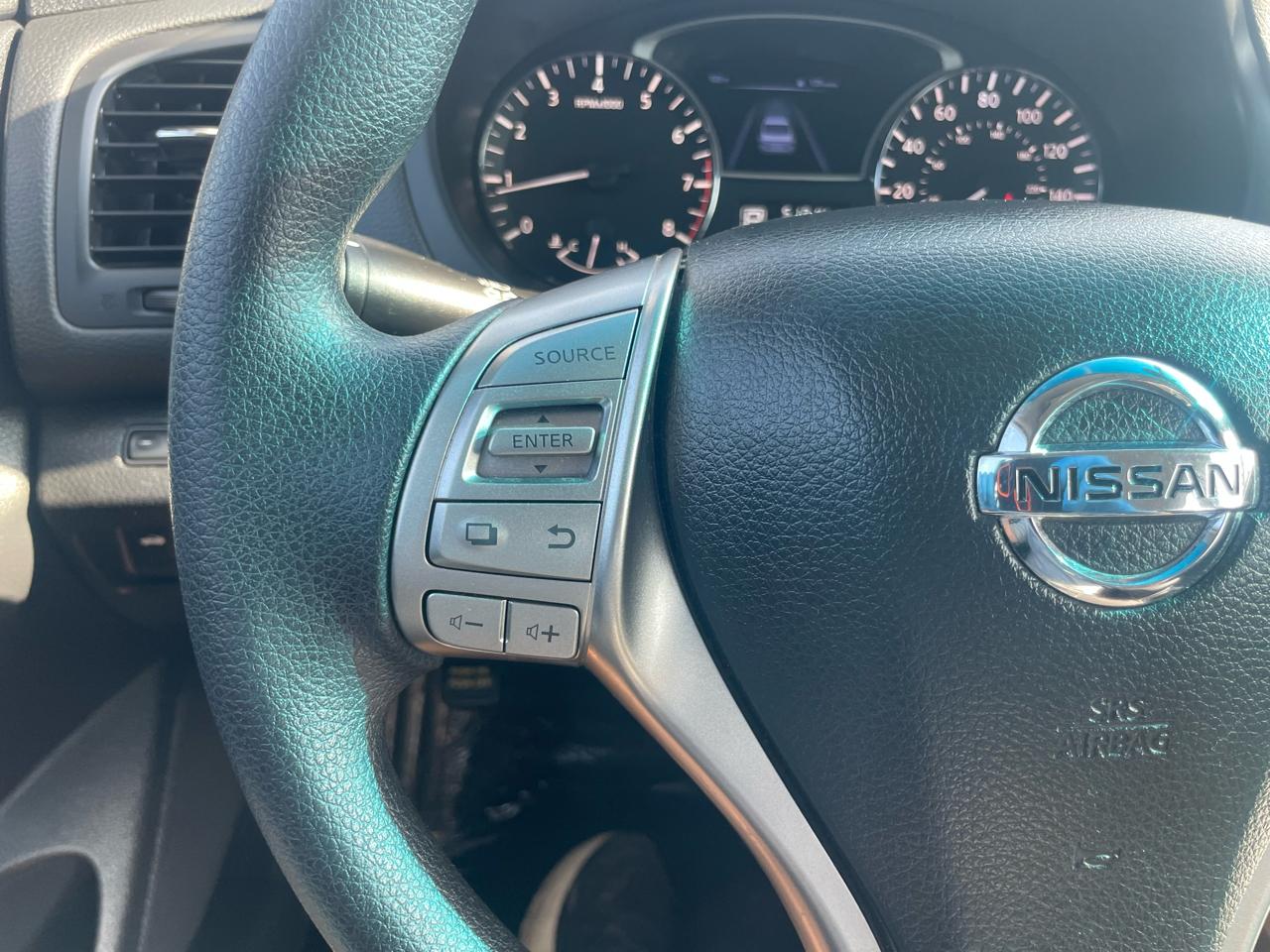 Nissan Altima 2.5 SV 2015