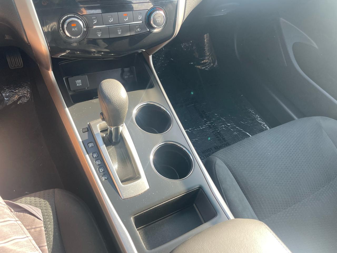 Nissan Altima 2.5 SV 2015