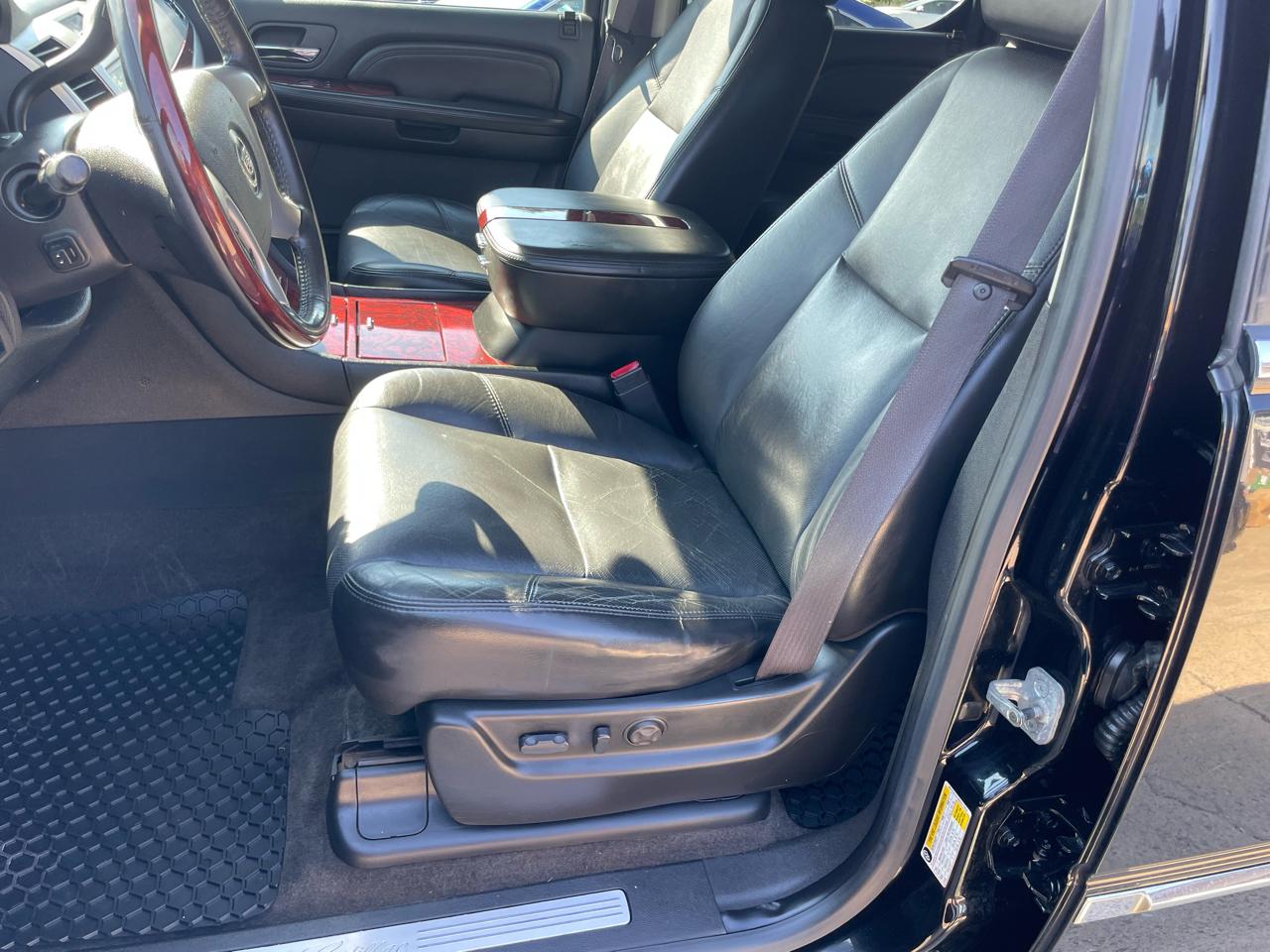 Cadillac Escalade EXT Sport Utility Truck 2009