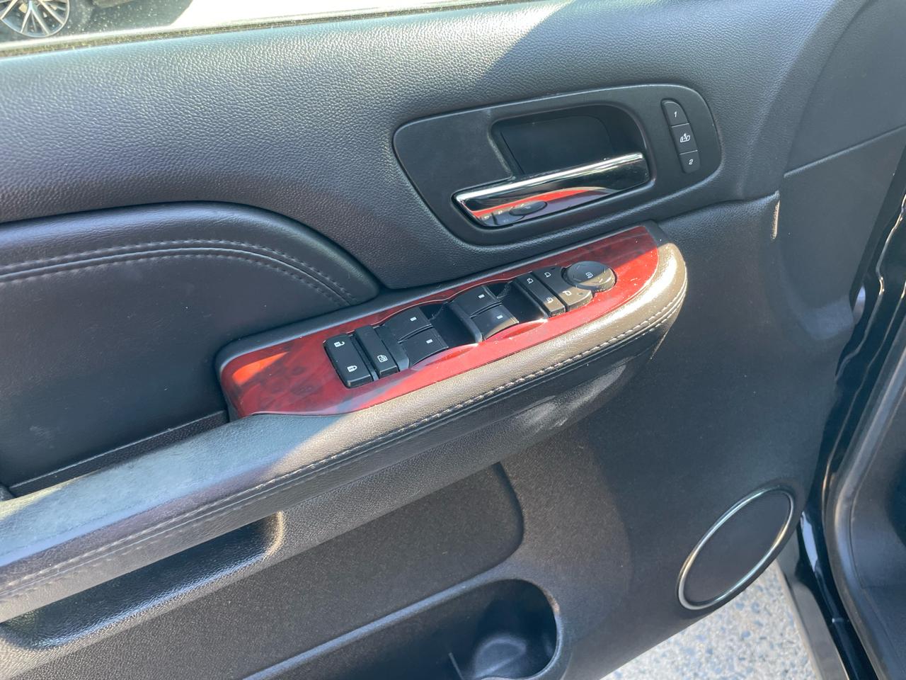 Cadillac Escalade EXT Sport Utility Truck 2009