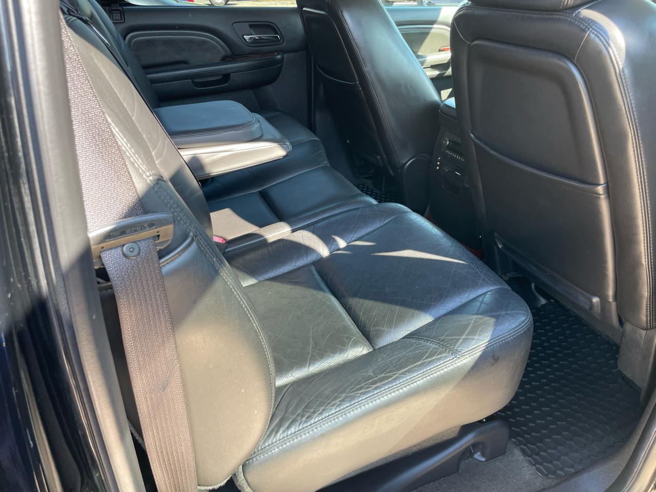 Cadillac Escalade EXT Sport Utility Truck 2009