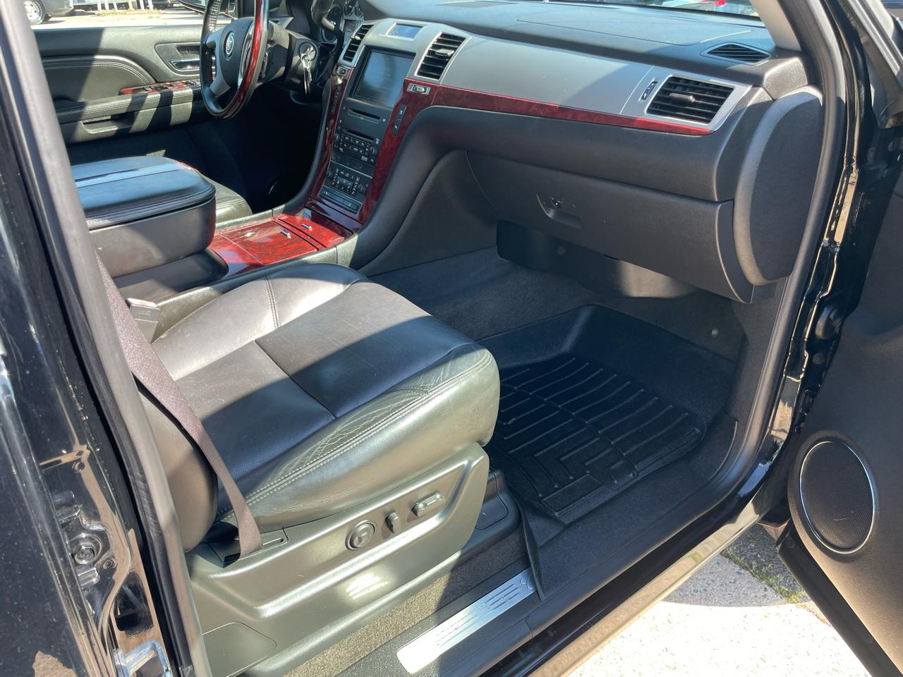 Cadillac Escalade EXT Sport Utility Truck 2009