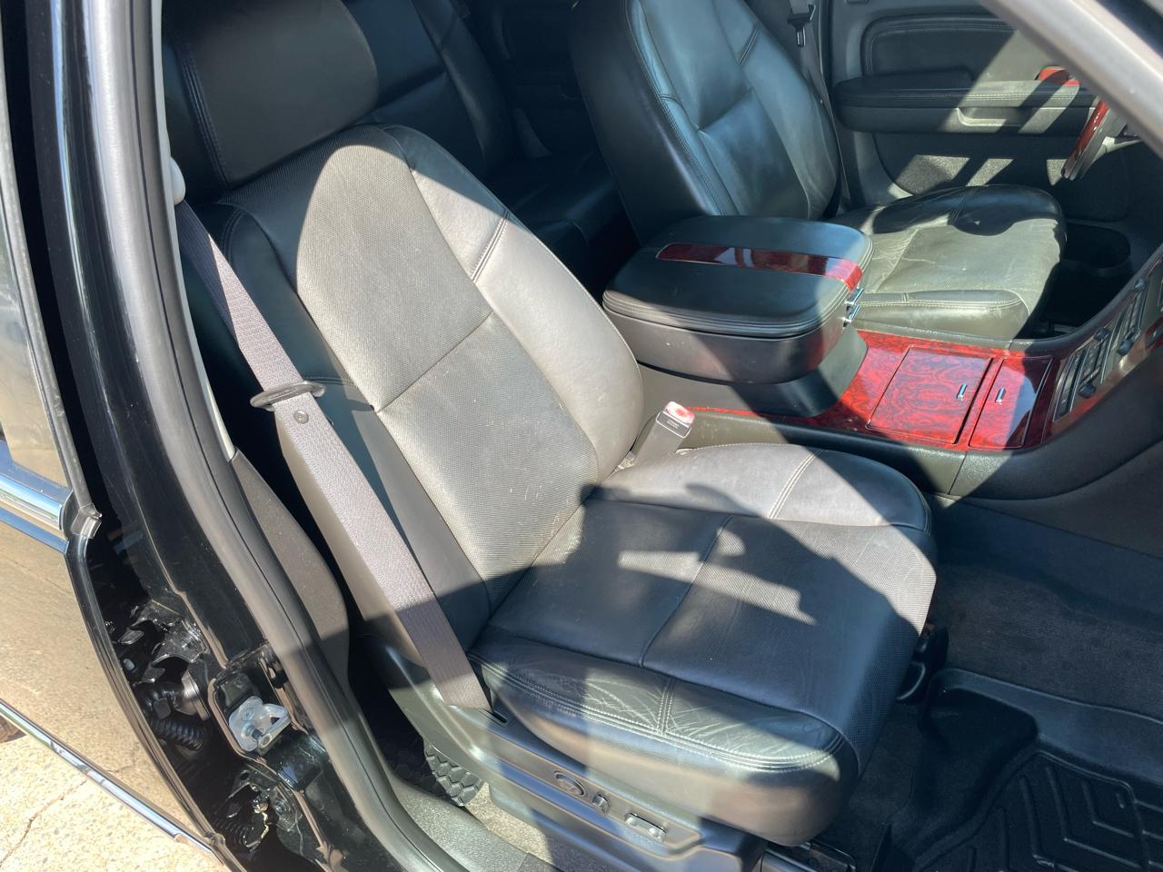 Cadillac Escalade EXT Sport Utility Truck 2009