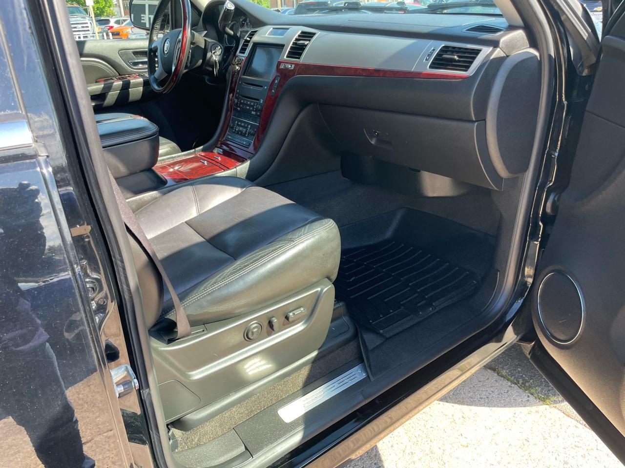 Cadillac Escalade EXT Sport Utility Truck 2009