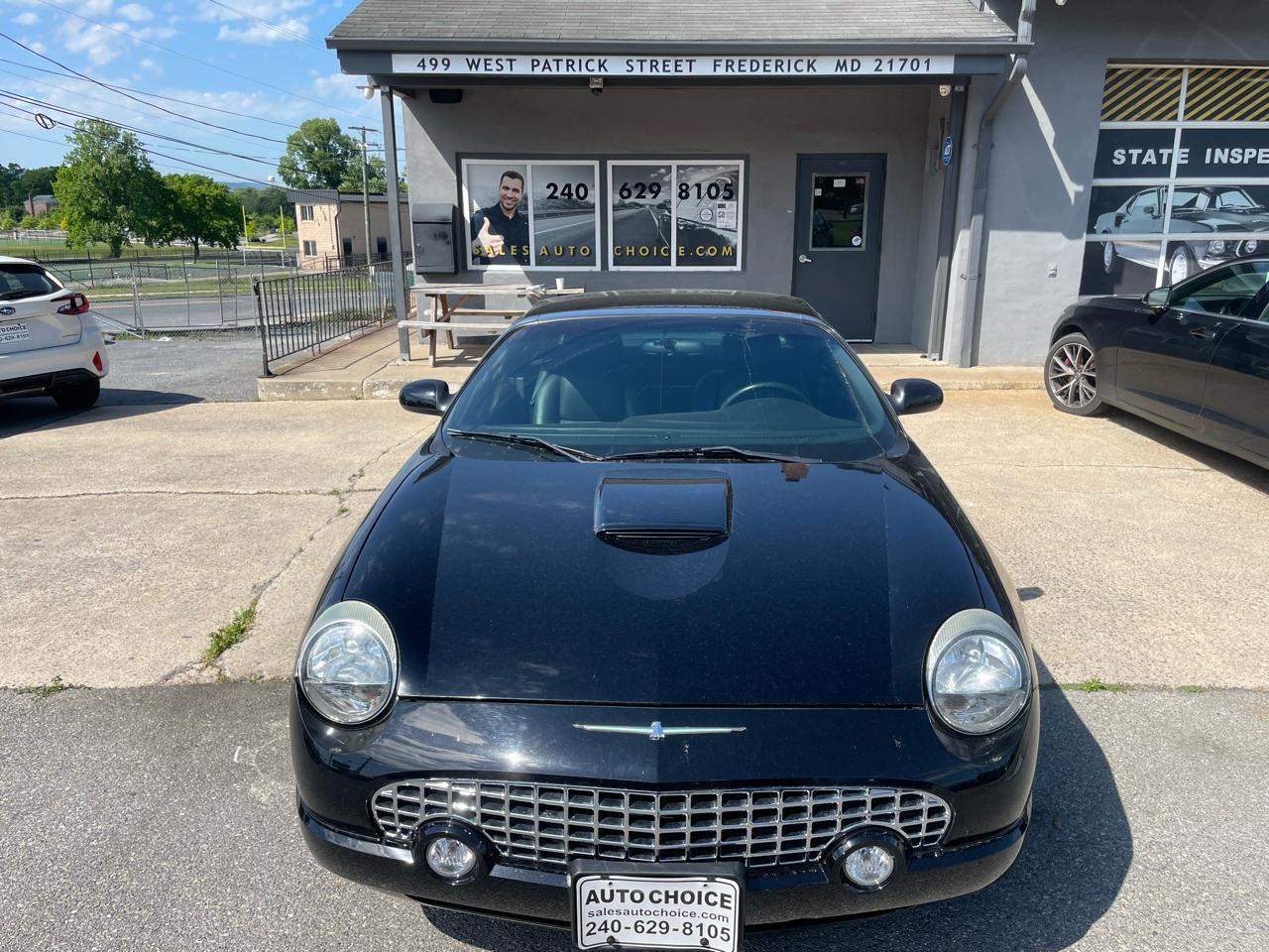 Ford Thunderbird Deluxe 2003