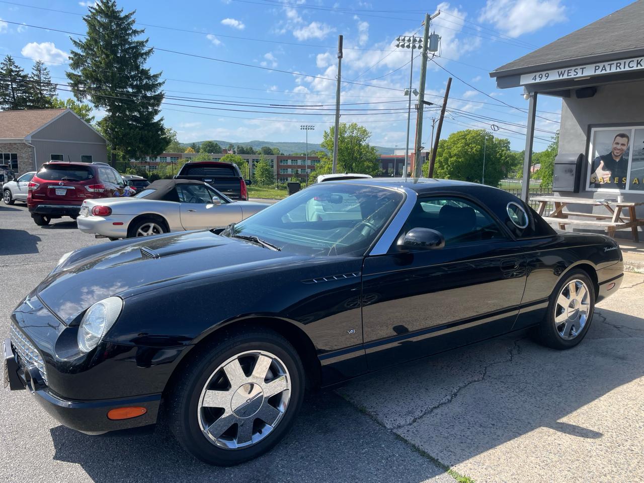 Ford Thunderbird Deluxe 2003