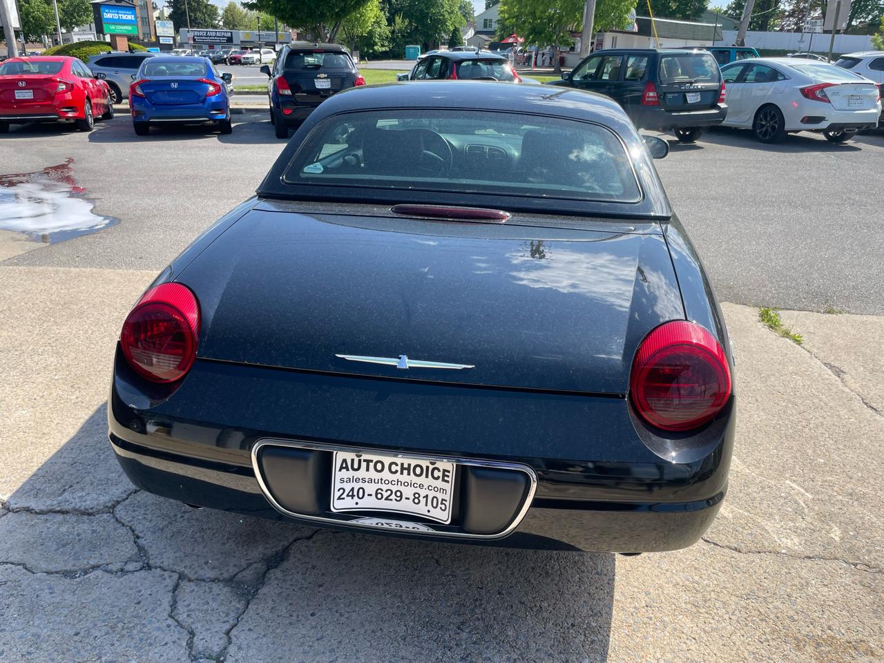 Ford Thunderbird Deluxe 2003