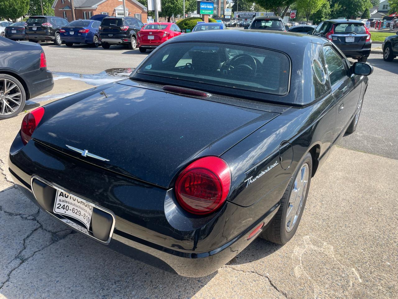 Ford Thunderbird Deluxe 2003