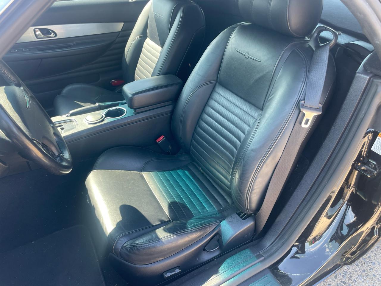 Ford Thunderbird Deluxe 2003
