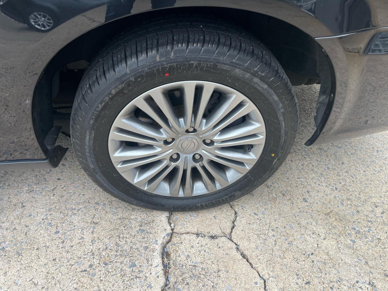 Chrysler Town & Country Touring-L 2013