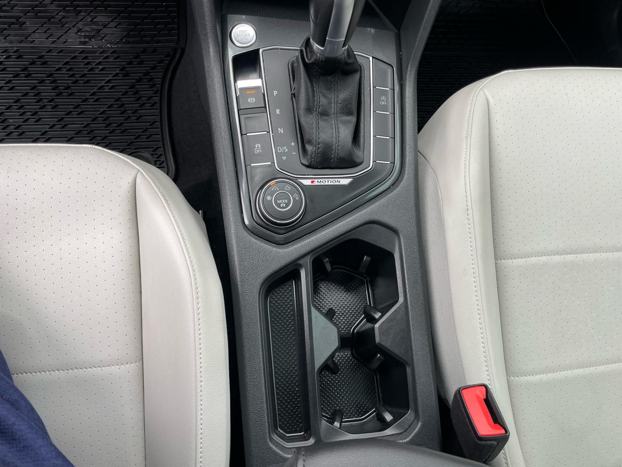 Volkswagen Tiguan SE 4Motion AWD 2018