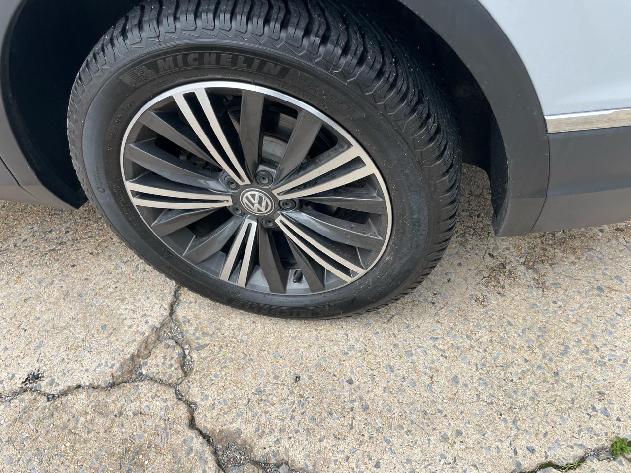 Volkswagen Tiguan SE 4Motion AWD 2018