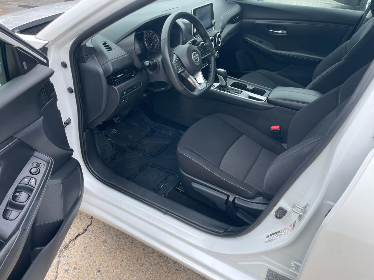 Nissan Sentra SV 2023