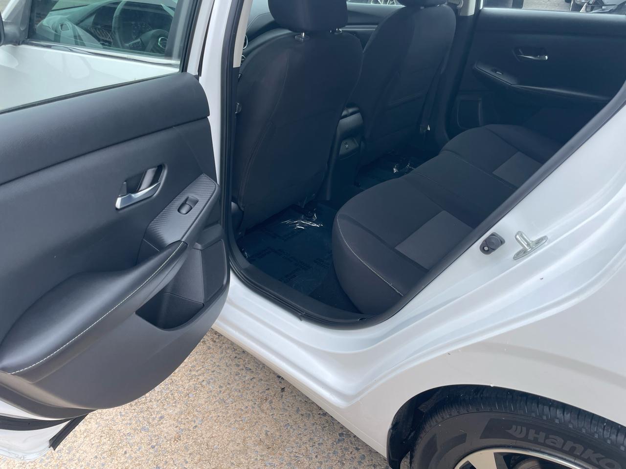 Nissan Sentra SV 2023