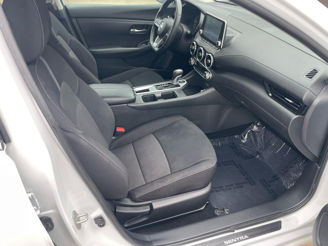 Nissan Sentra SV 2023