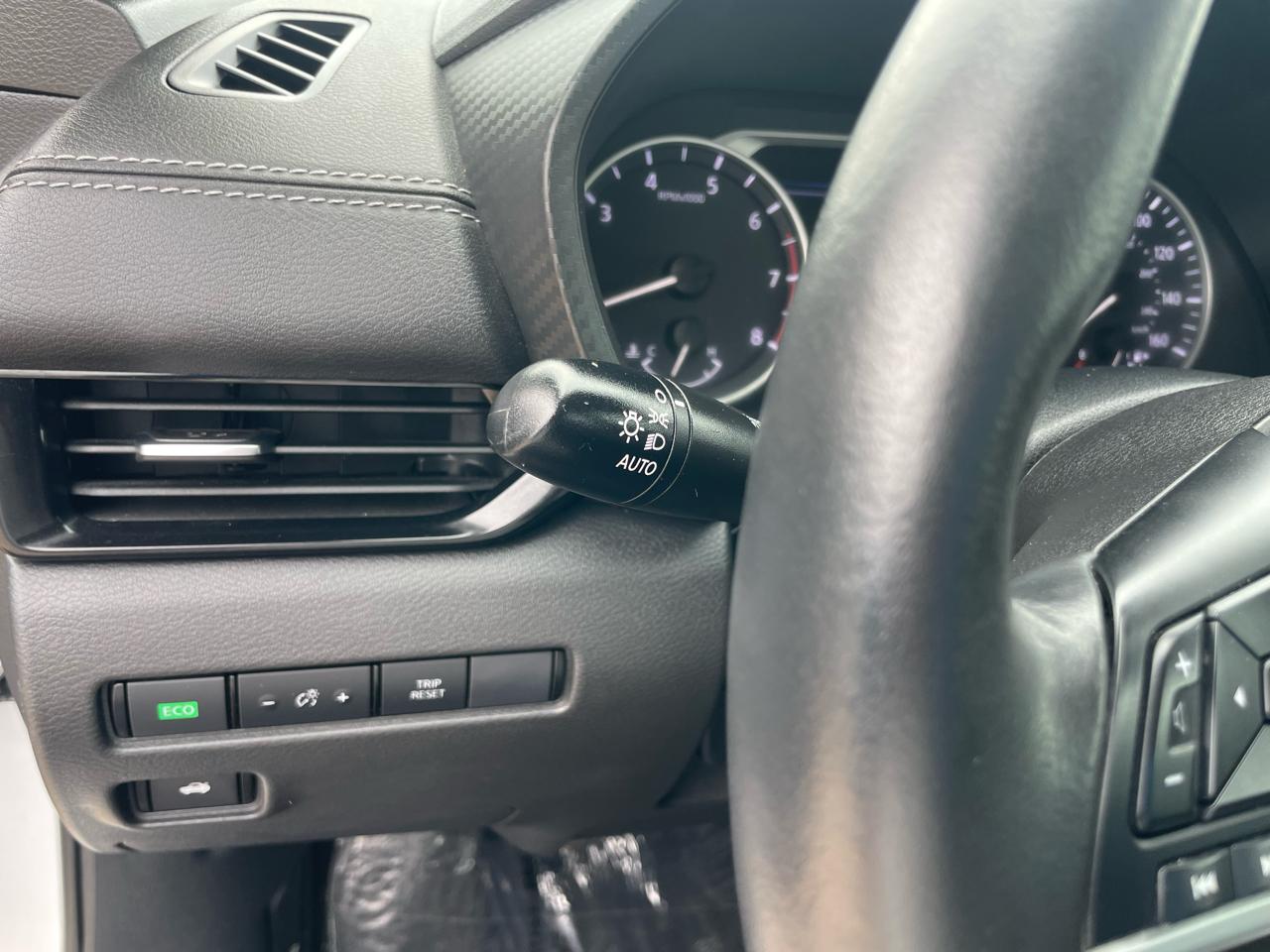 Nissan Sentra SV 2023