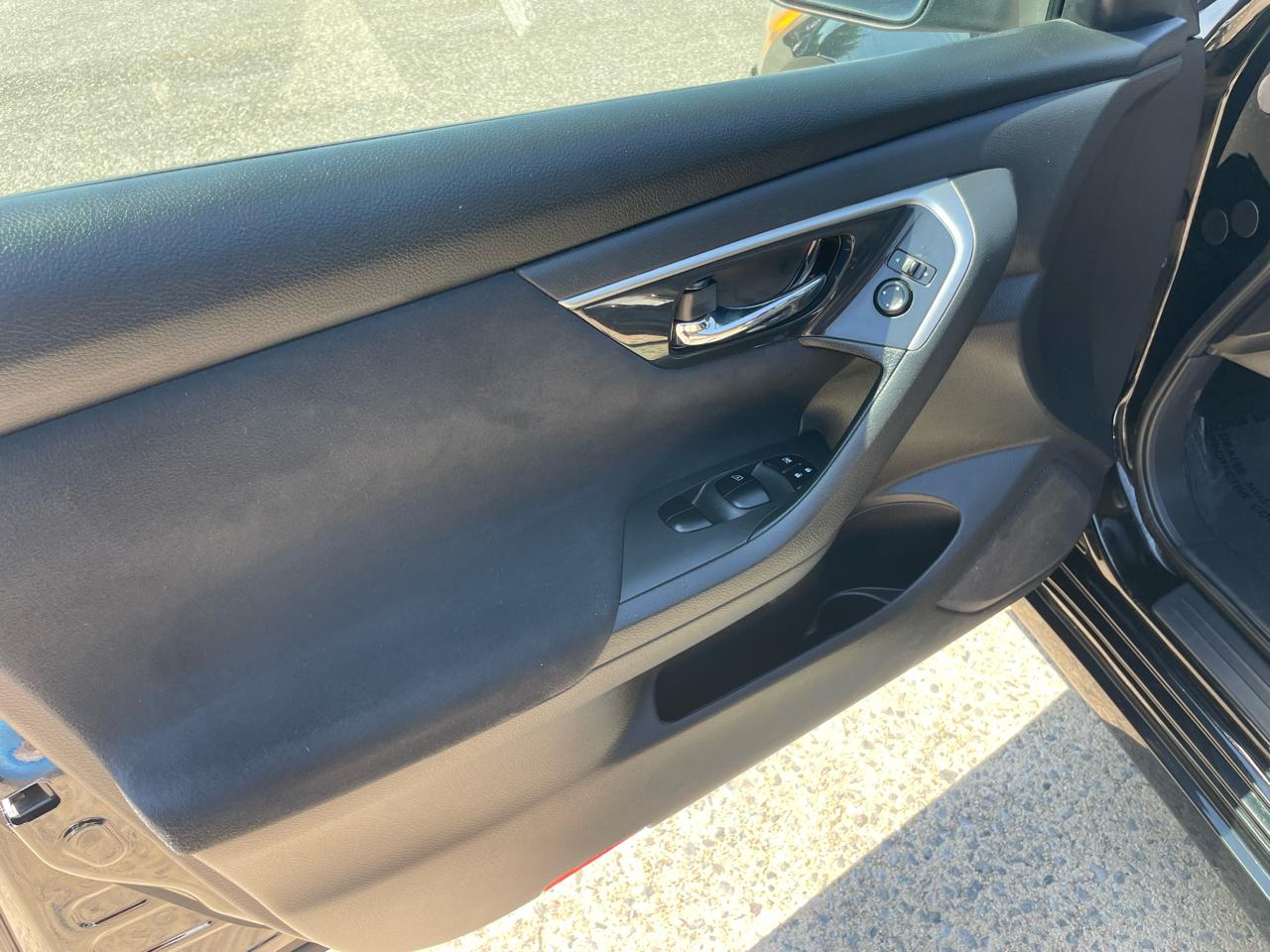 Nissan Altima 2.5 S Sedan 2014