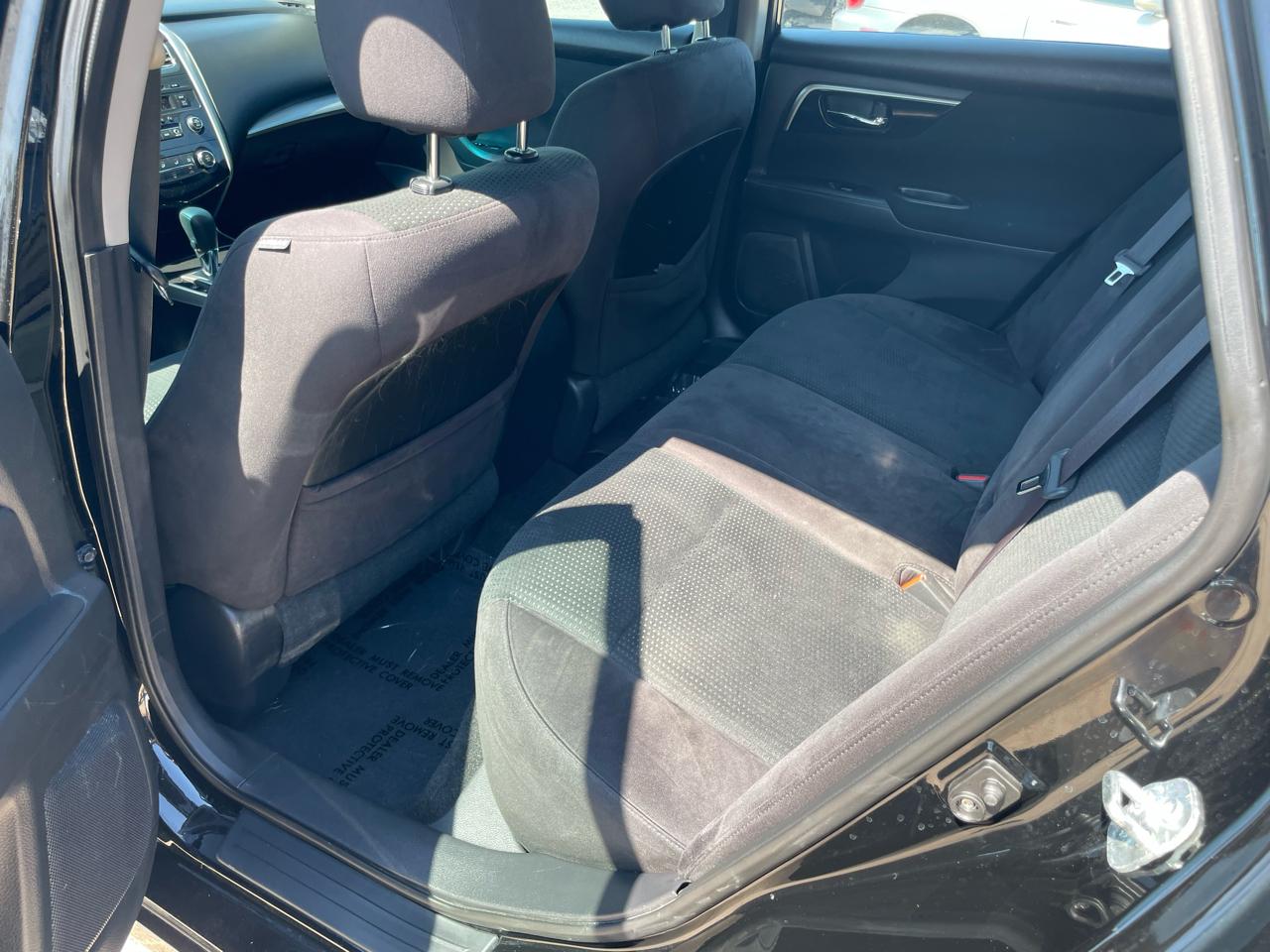 Nissan Altima 2.5 S Sedan 2014