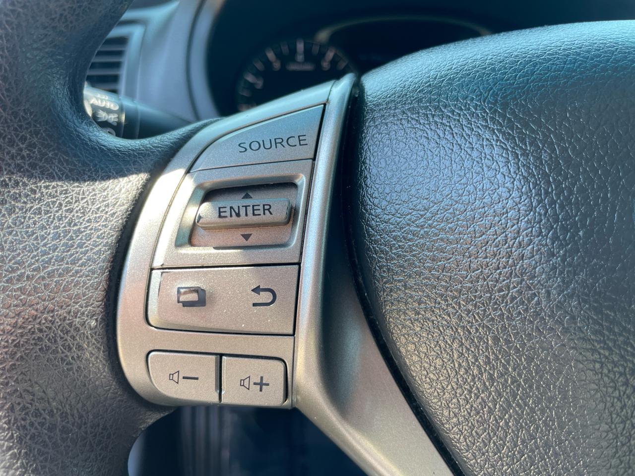 Nissan Altima 2.5 S Sedan 2014