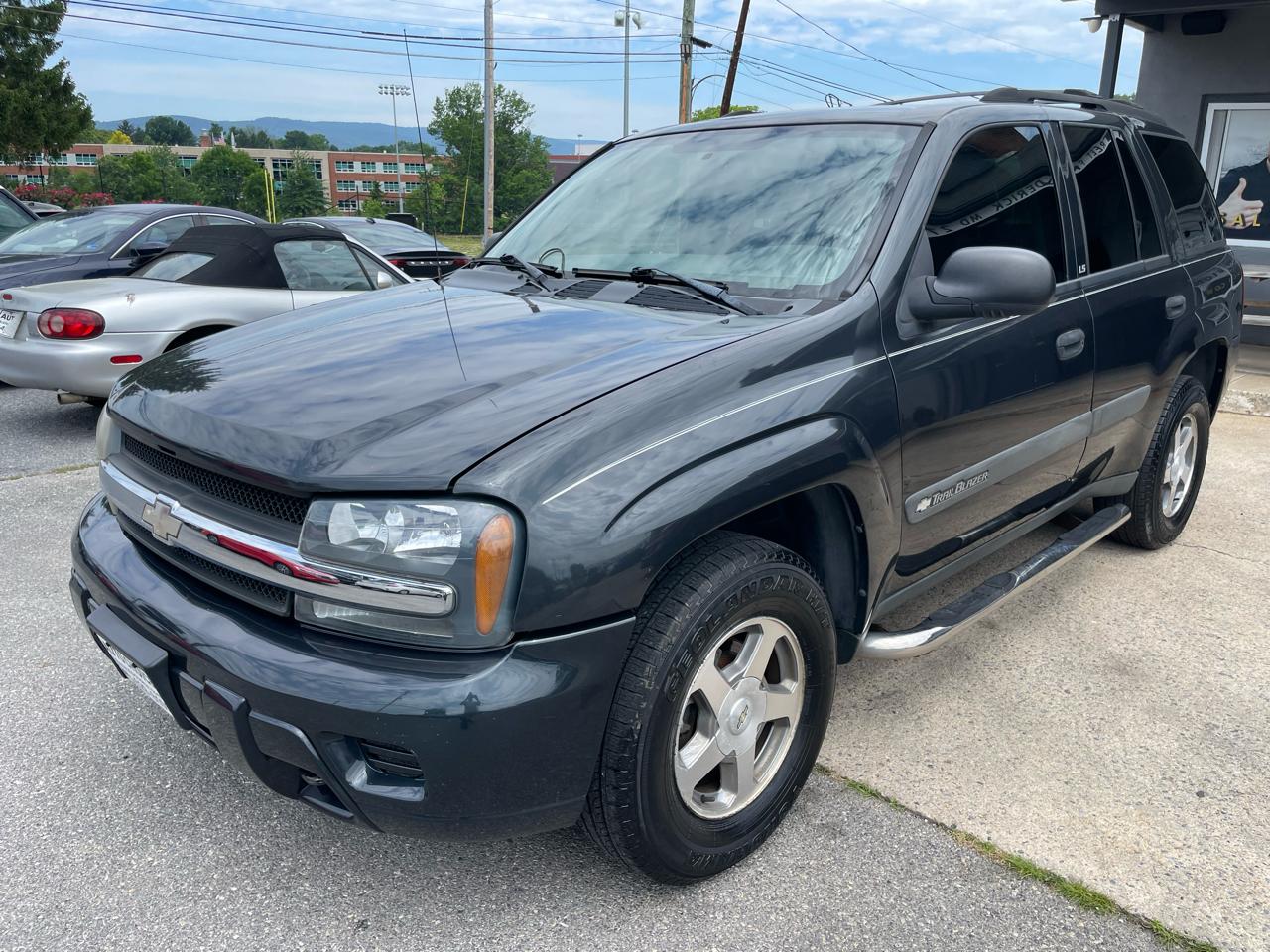 Chevrolet TrailBlazer LS 4WD 2004