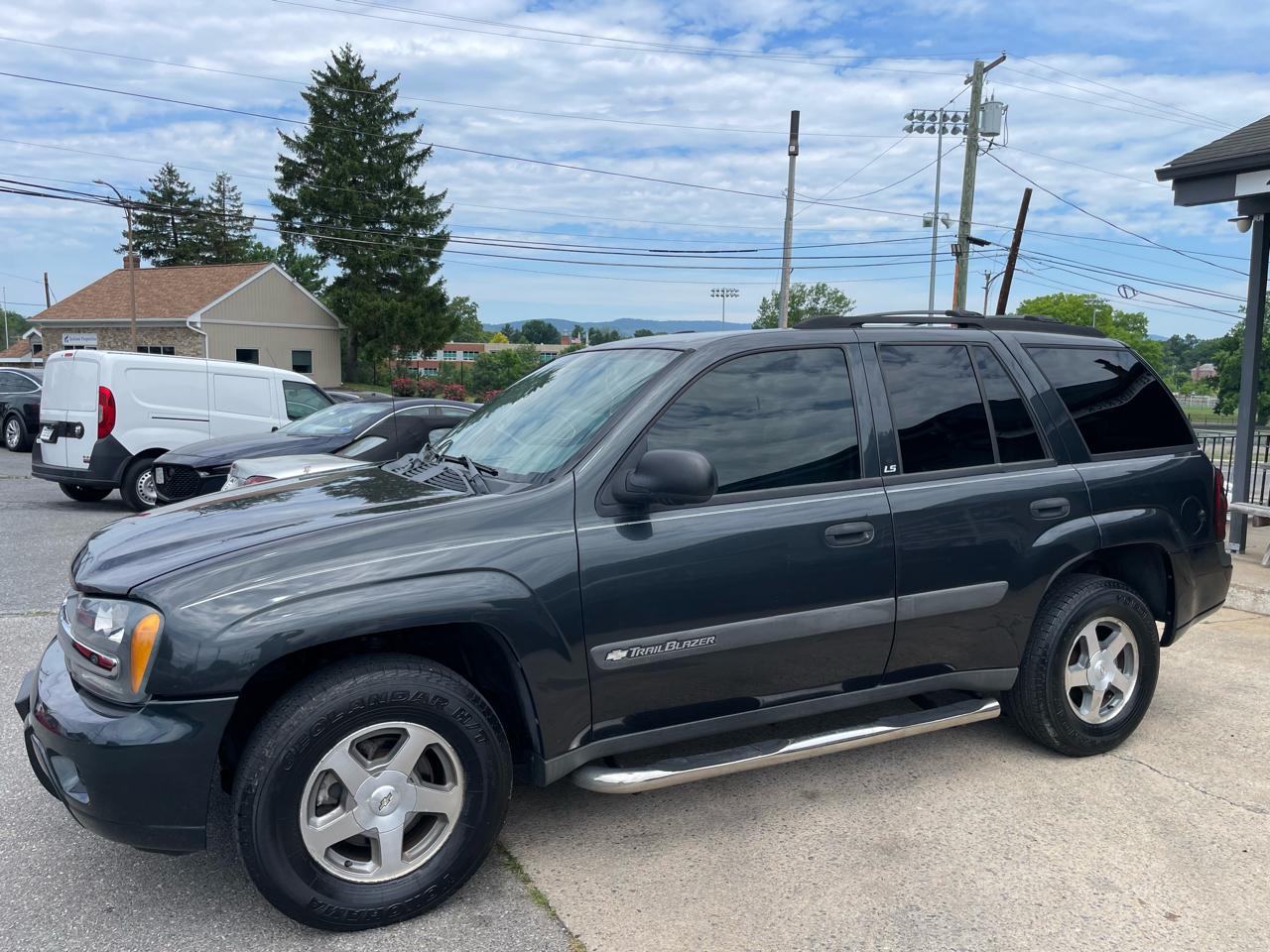 Chevrolet TrailBlazer LS 4WD 2004