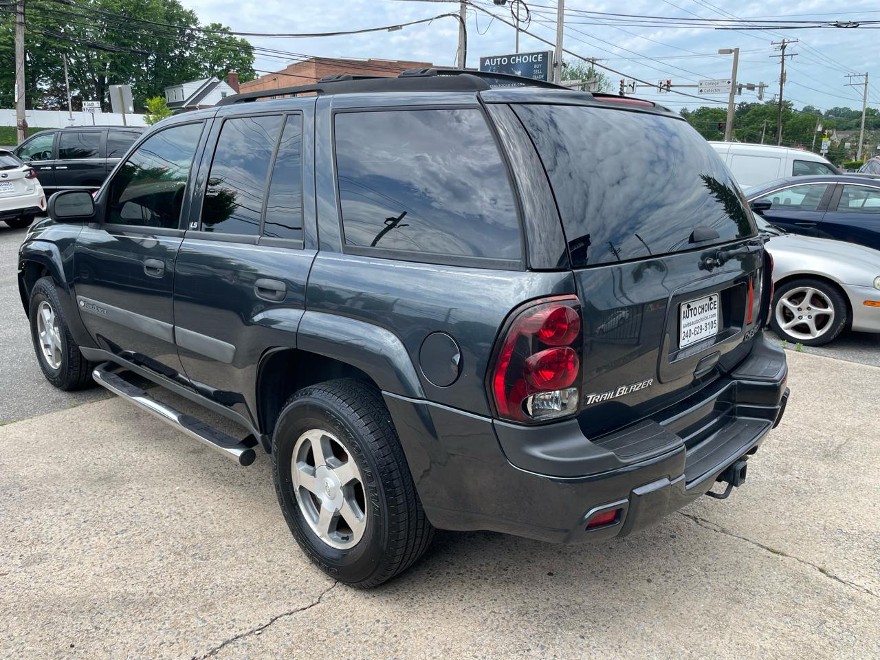 Chevrolet TrailBlazer LS 4WD 2004