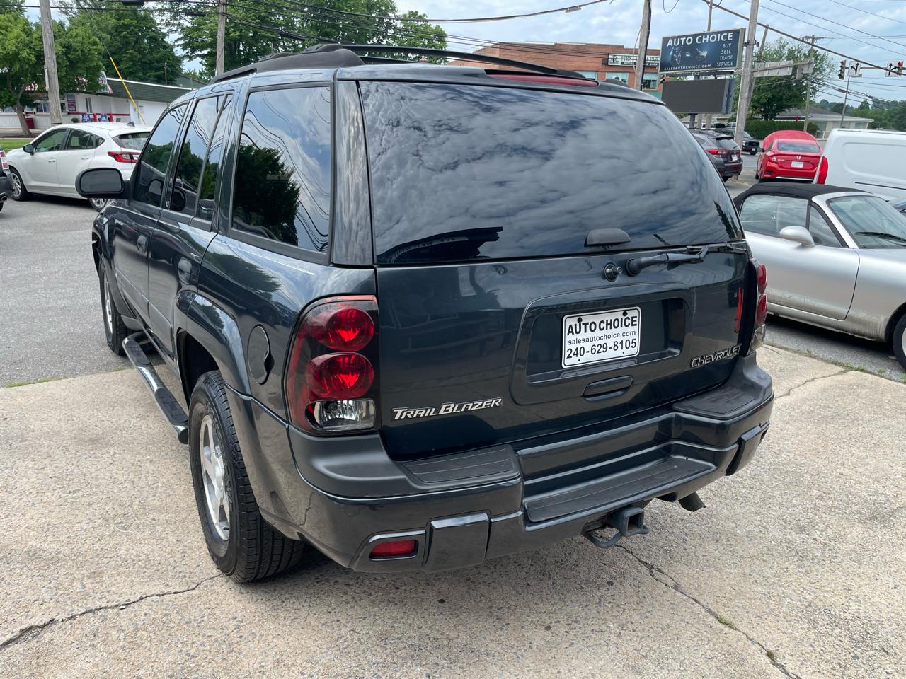 Chevrolet TrailBlazer LS 4WD 2004
