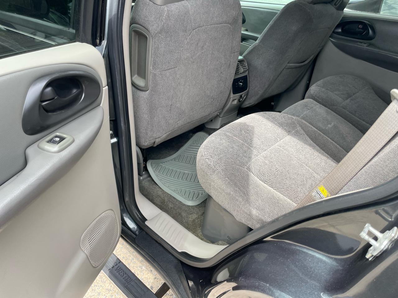 Chevrolet TrailBlazer LS 4WD 2004