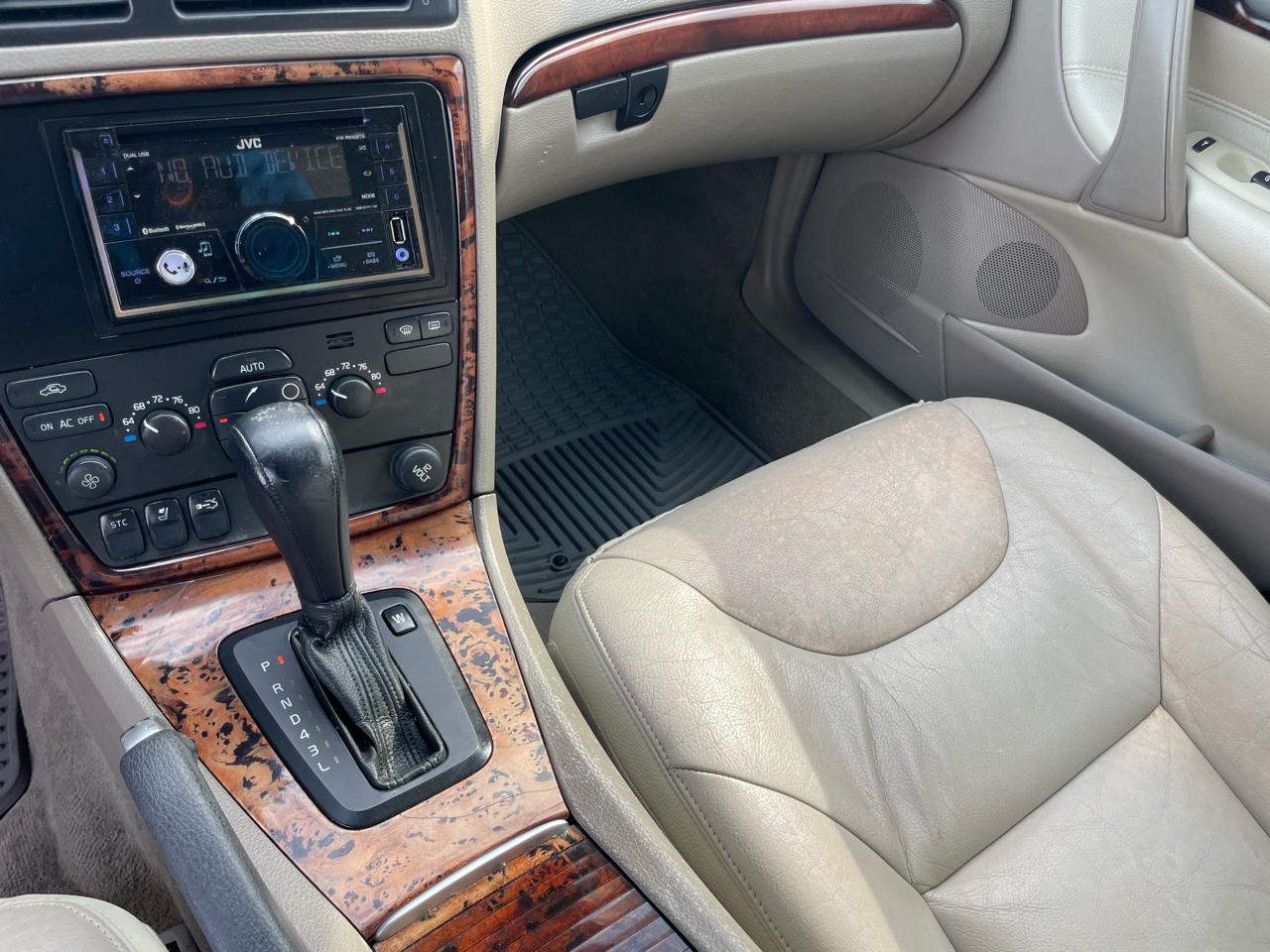 Volvo S60 2.5T 2005