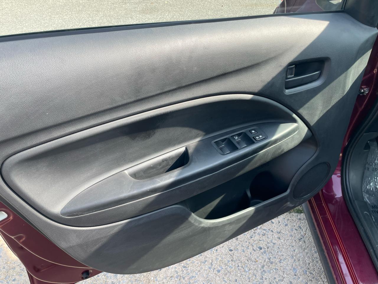 Mitsubishi Mirage G4 ES CVT 2019