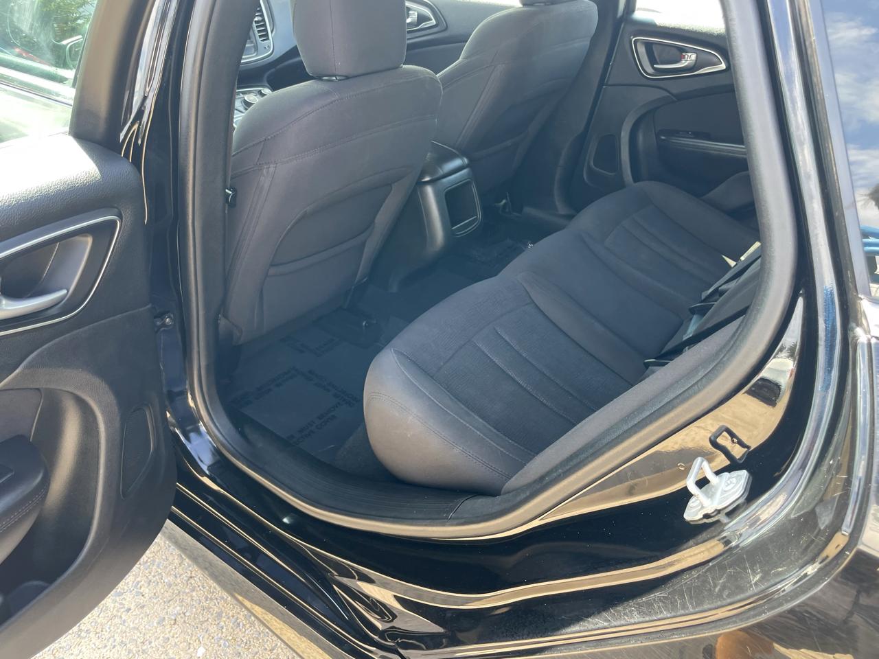 Chrysler 200 Limited 2015