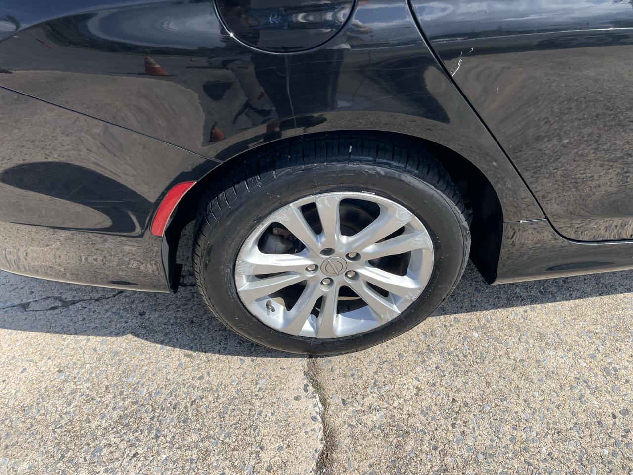 Chrysler 200 Limited 2015